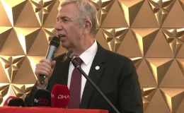 Ankara Büyükşehir Belediye Başkanı Mansur Yavaş, Özel Halk Otobüsleri Esnaf Odası’nın etkinliğine katıldı