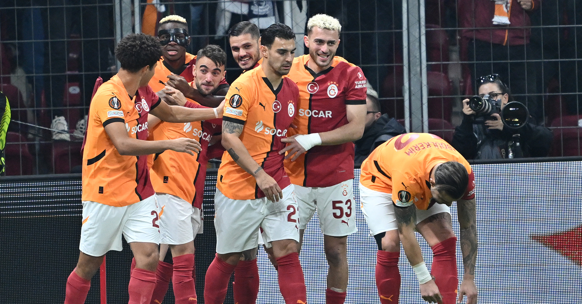 Galatasaray’da yine sistem değişti!