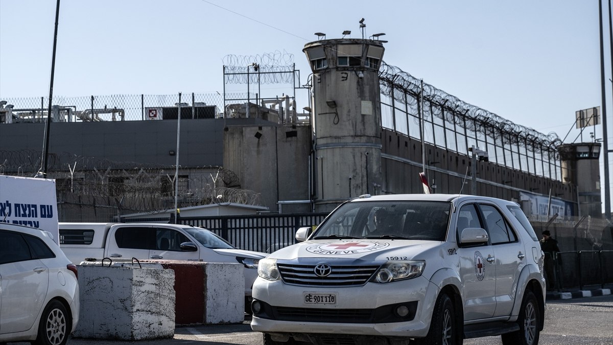İsrail’in esir takası oyunbozanlığı: Rehineleri bırakmıyorlar