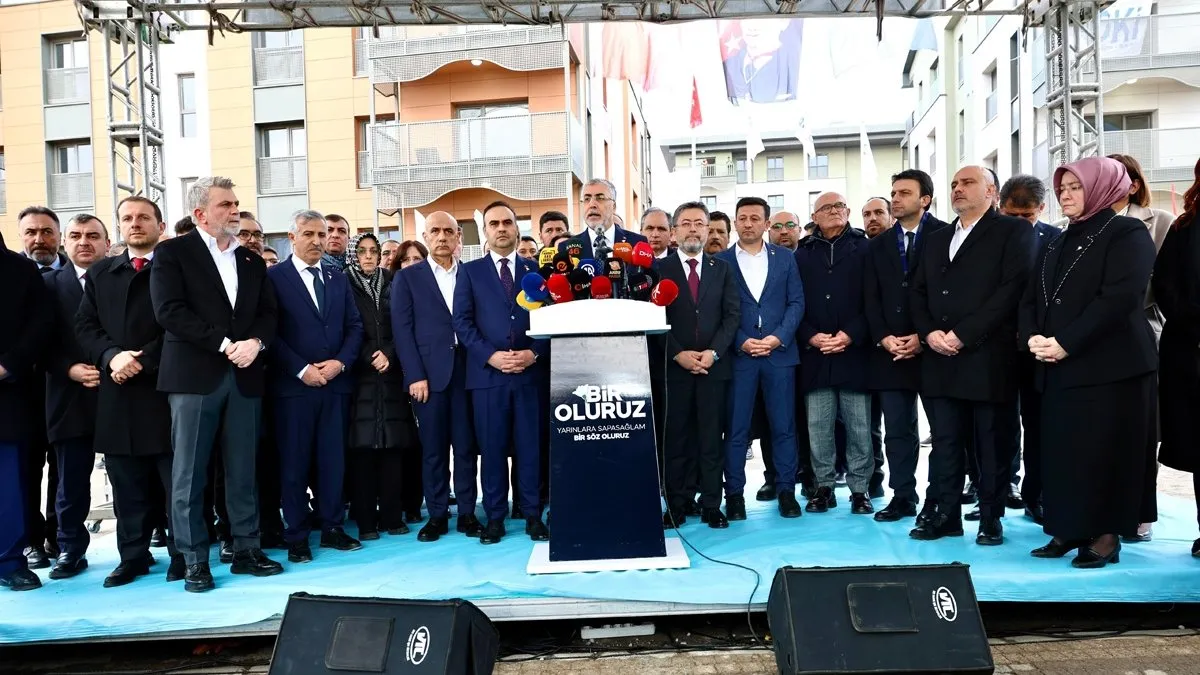 3 bakan deprem bölgesinde: 2 yılda deprem bölgesinde devlet desteğiyle teşvik, istihdam ve kalkınma sağlandı