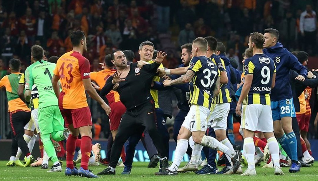 Galatasaray ve FenerbahÃ§e’ye ceza yaÄdÄ±: 15 sezonda oynanan 36 derbide aÄÄ±r fatura!