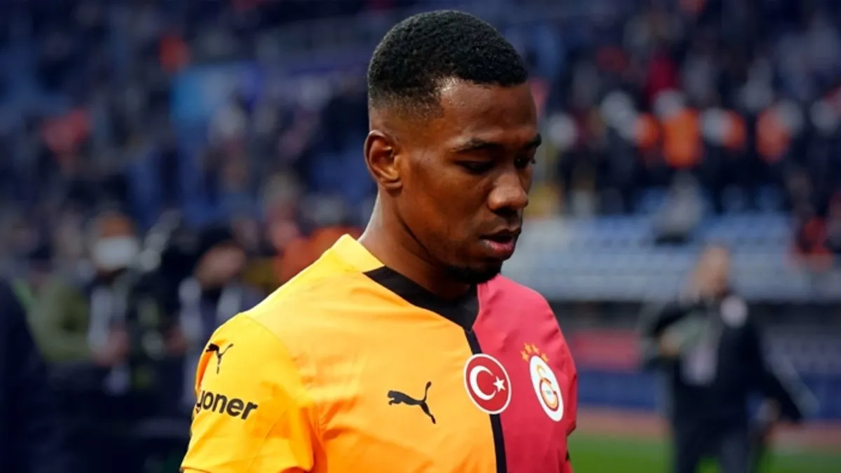 Son dakika haberi: Galatasaray taraftarlarından Carlos Cuesta isyanı! “Sahada göreceksiniz demişlerdi, gördük”