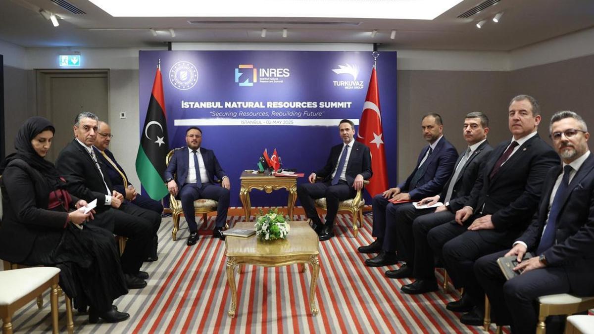 Bakan Bayraktar’dan diplomasi trafiği